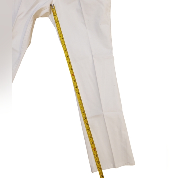 Charter Club Women's White Straight Leg Tummy Slimming Denim Jeans 10P‎ - Picture 5 of 8